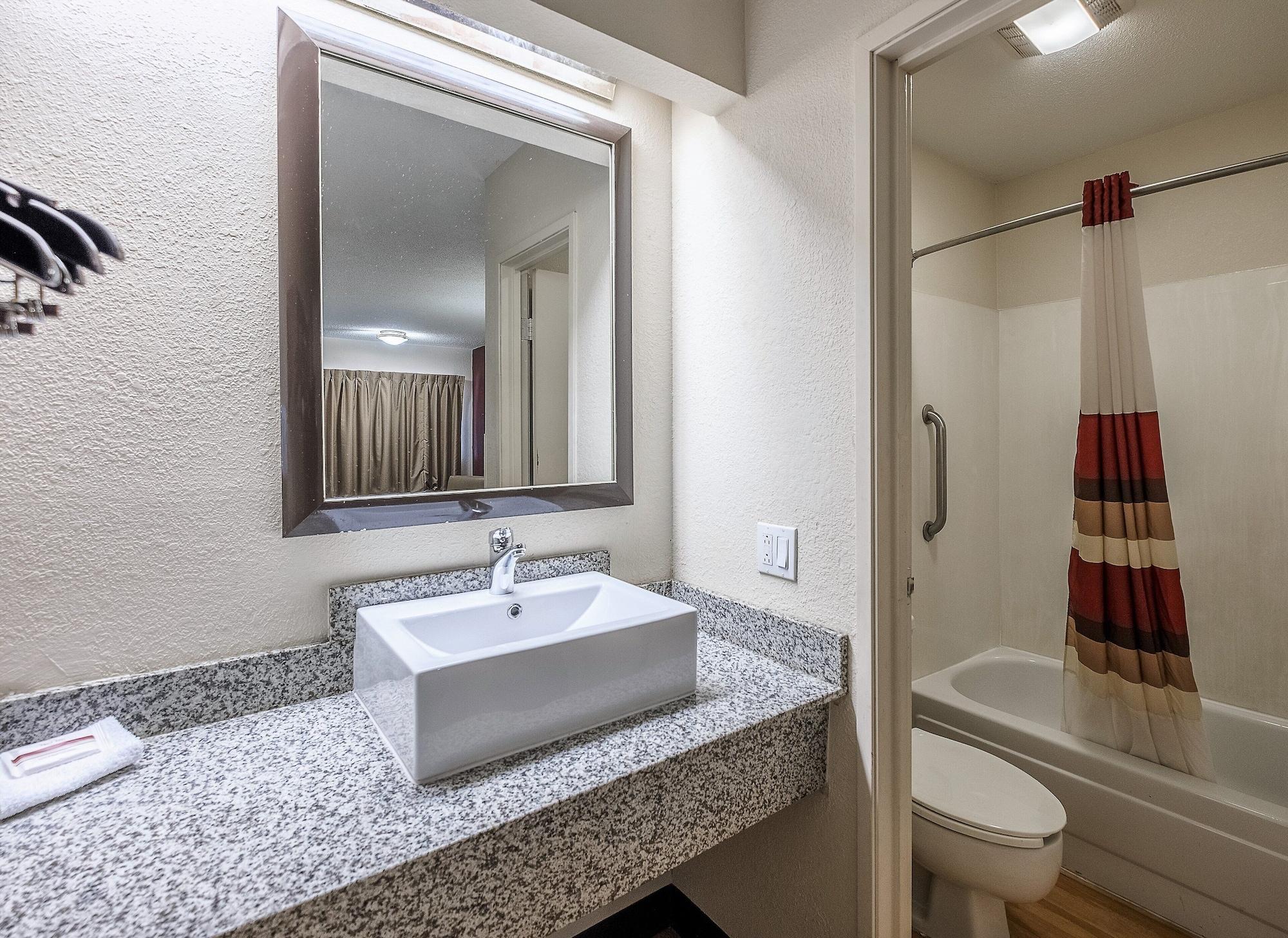 Red Roof Inn Columbus East- Reynoldsburg Brice Esterno foto